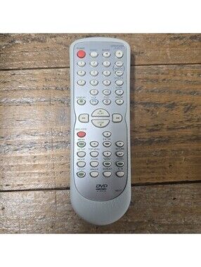 Sylvania Emerson Magnavox Funai NB177 DVD VCR Remote Control No Battery Cover